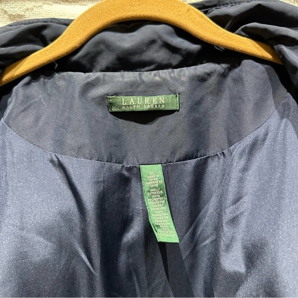 Ralph Lauren - Women’s quilted navy barn coat, Size: XL, EUC - Picture 8 of 12